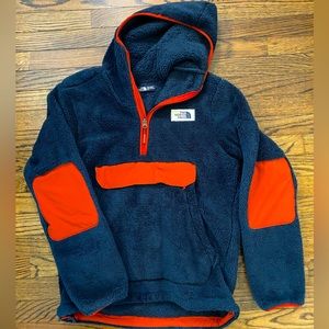 The North Face Pullover